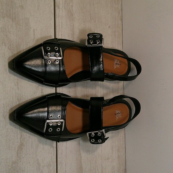 Womans Double Buckle Slingback Grunge Style Black Flats Size 8.5 - Picture 7 of 9